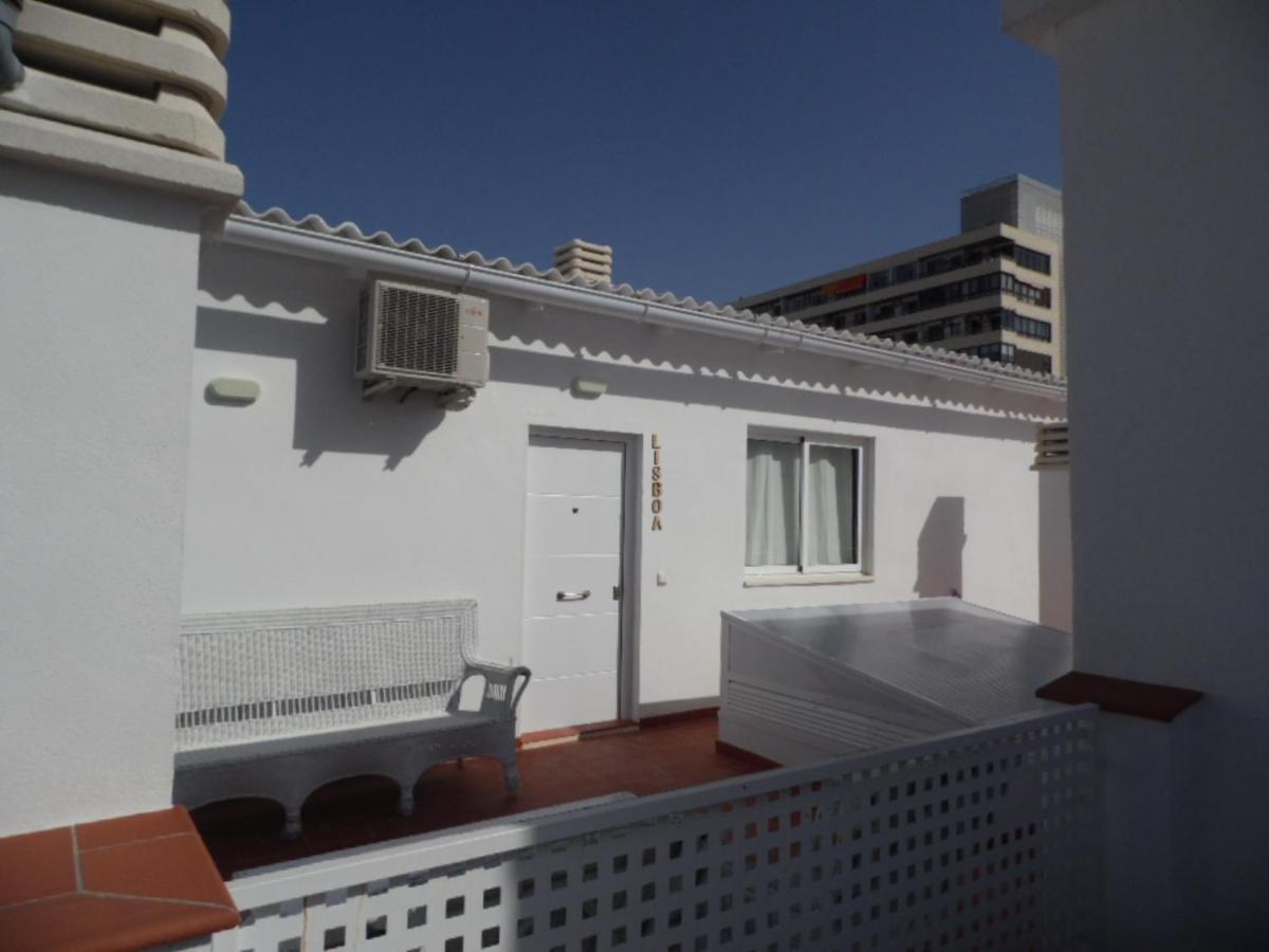Apartamentos San Miguel 托雷莫利诺斯 外观 照片