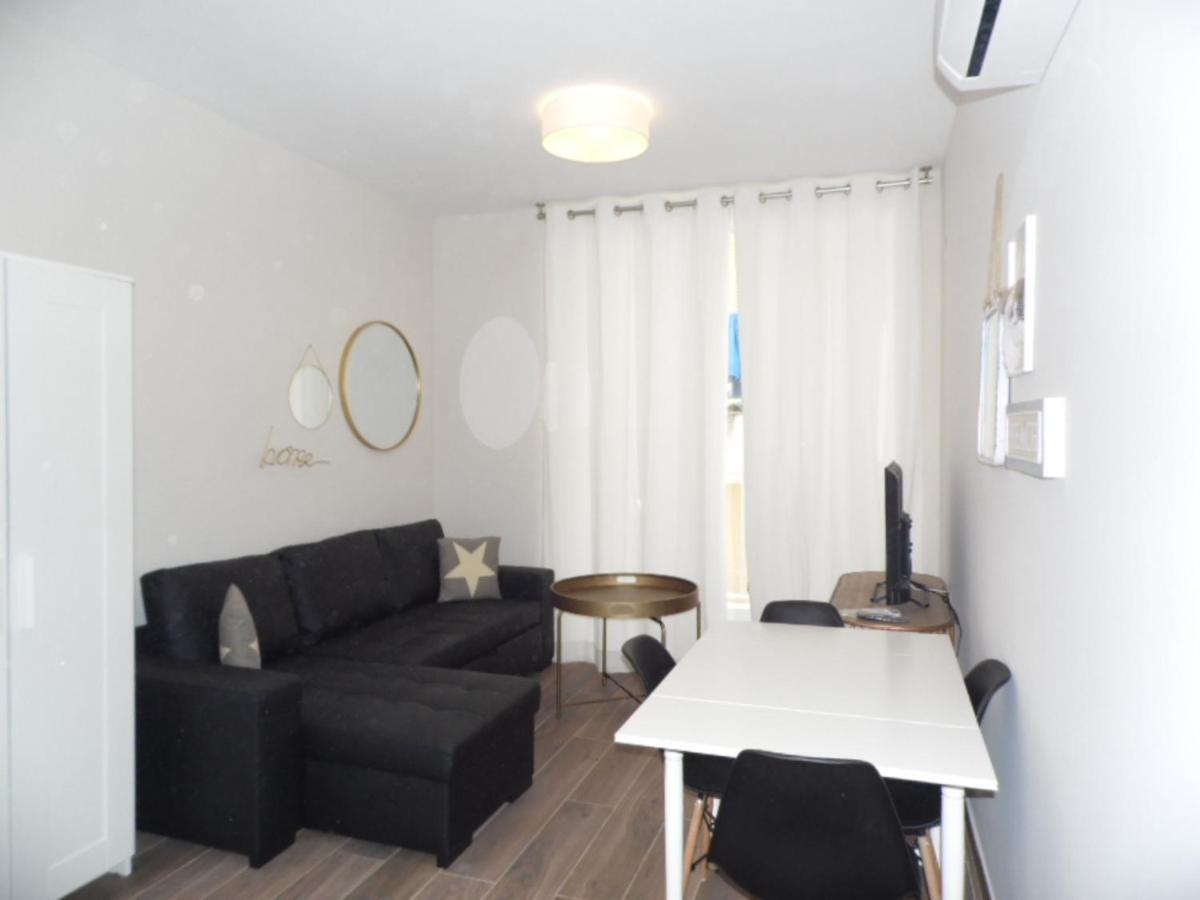 Apartamentos San Miguel 托雷莫利诺斯 外观 照片